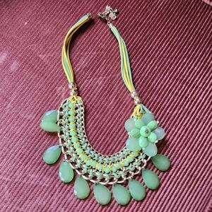Statement necklace